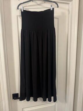 TEXTILE Elizabeth and James Black Strapless Midi Dress